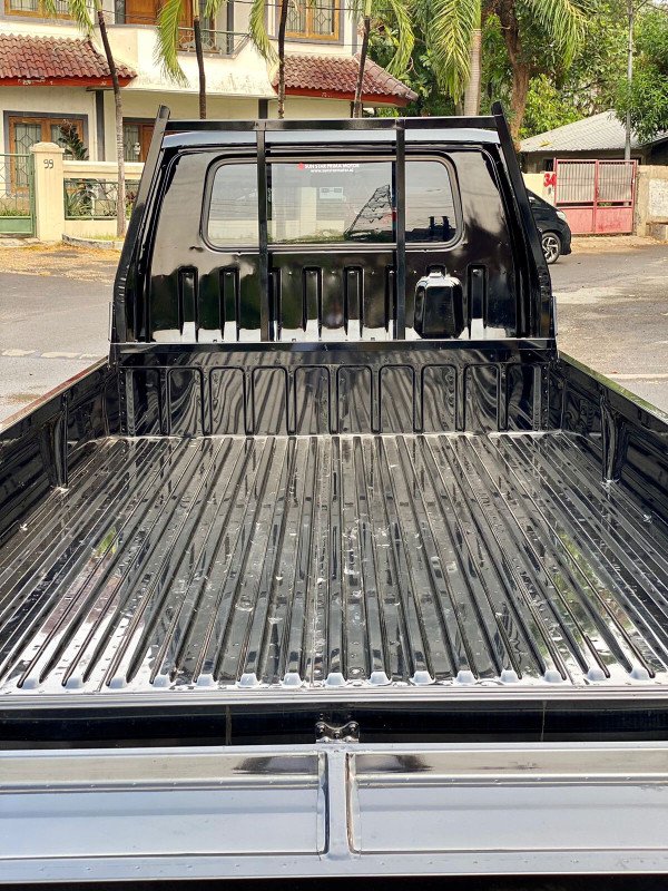 2022 Mitsubishi Colt L300 2022 Mitsubishi Colt L300