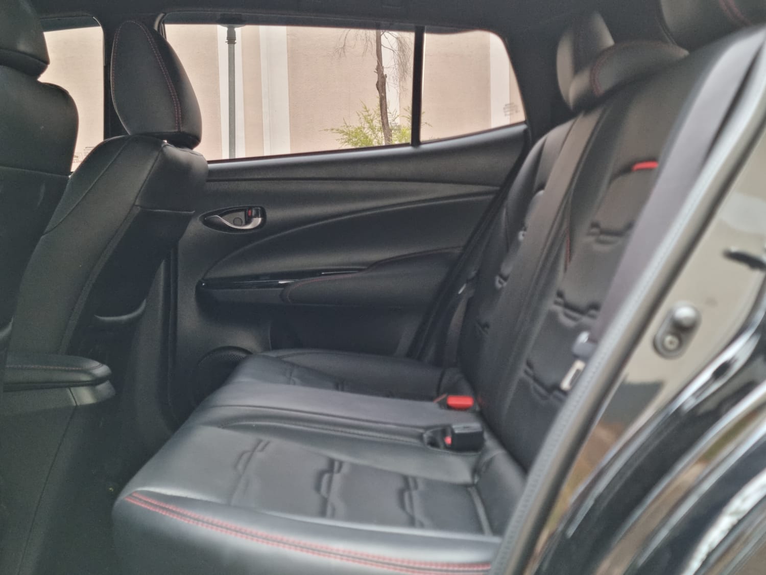 2021 Toyota Yaris 2021 Toyota Yaris