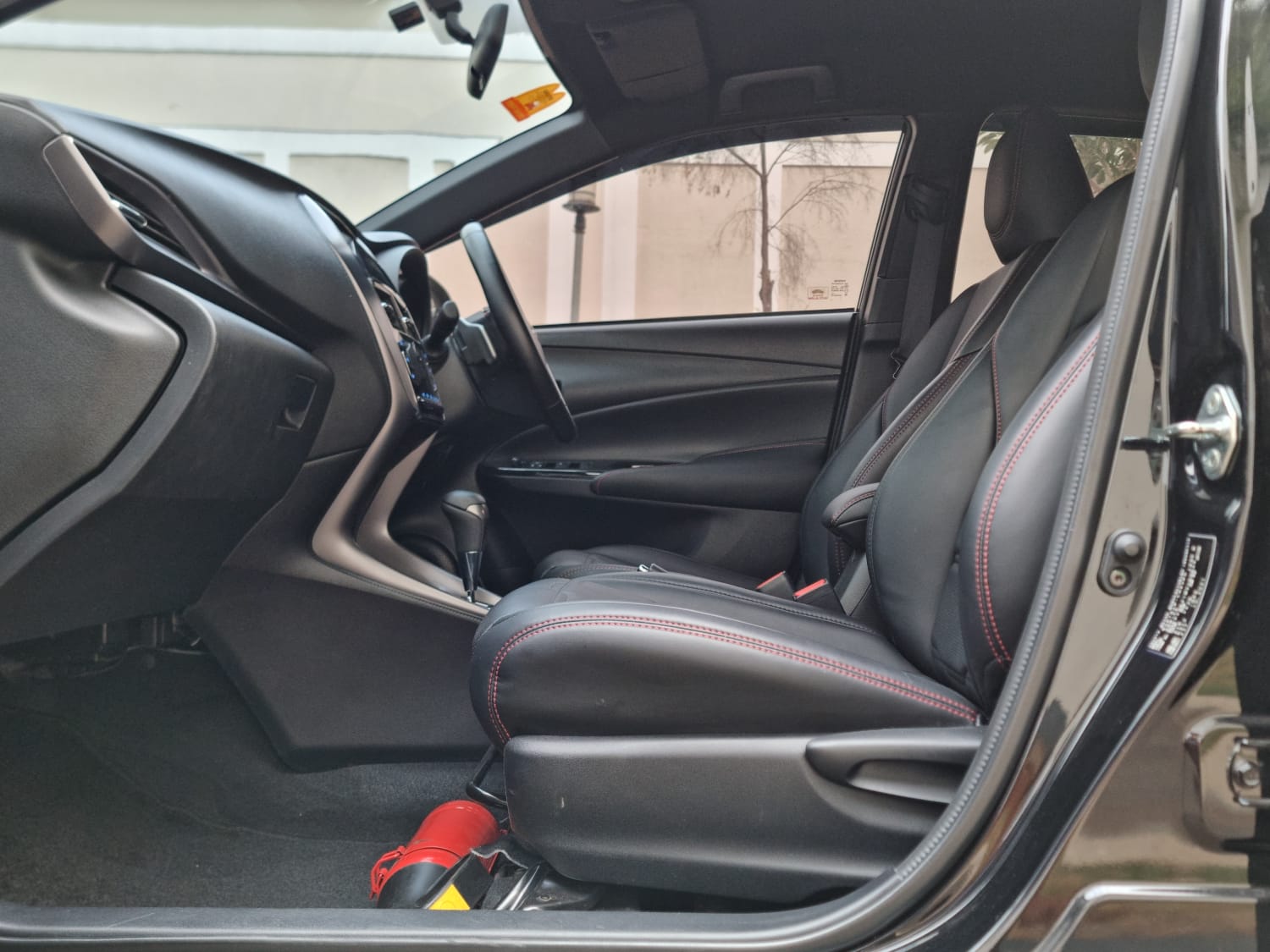 2021 Toyota Yaris 2021 Toyota Yaris