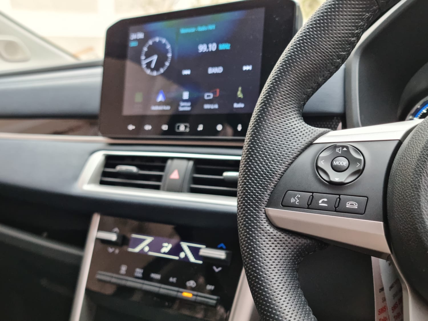 2022 Mitsubishi Xpander Cross 2022 Mitsubishi Xpander Cross