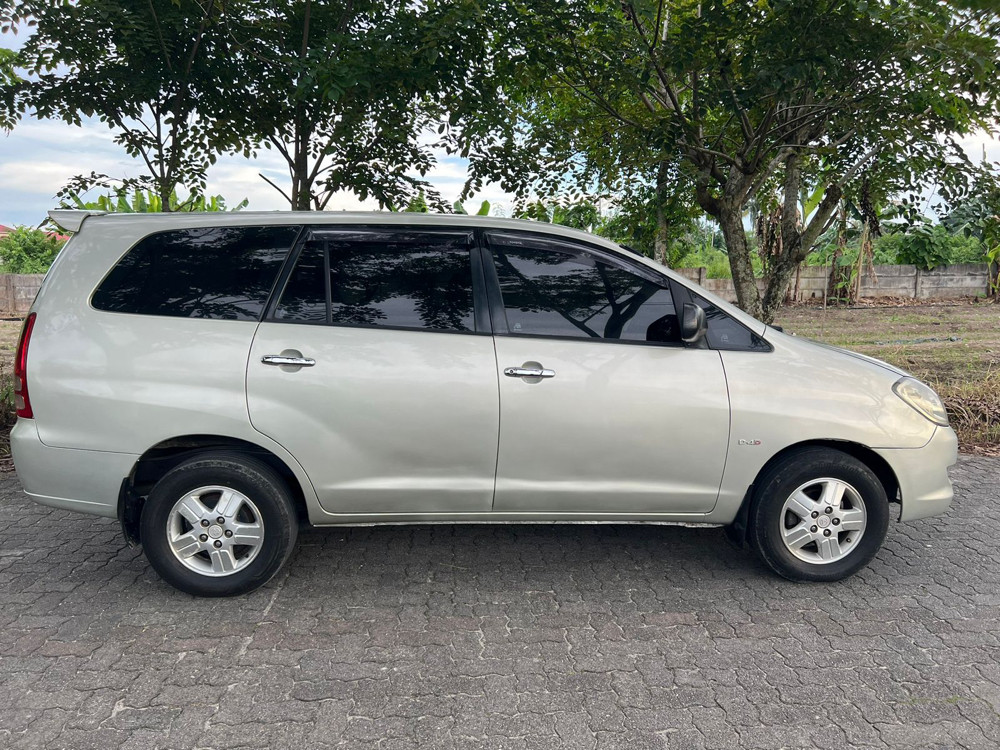 2006 Toyota Kijang Innova 2006 Toyota Kijang Innova