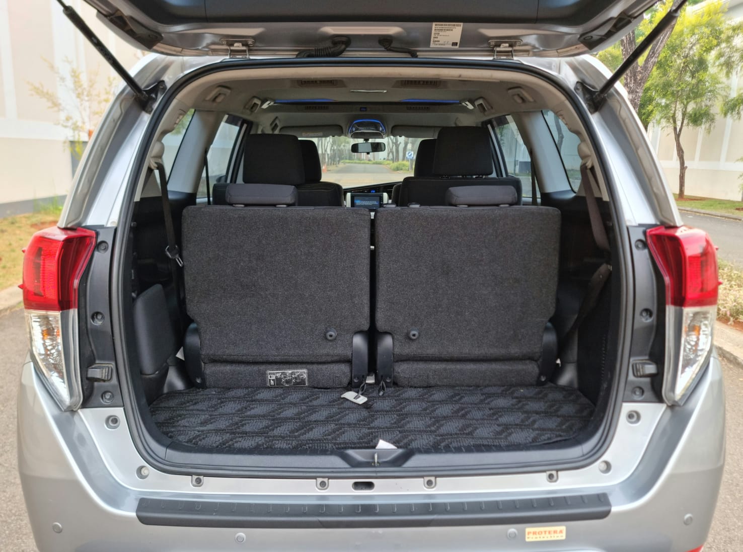 2016 Toyota Kijang Innova 2016 Toyota Kijang Innova