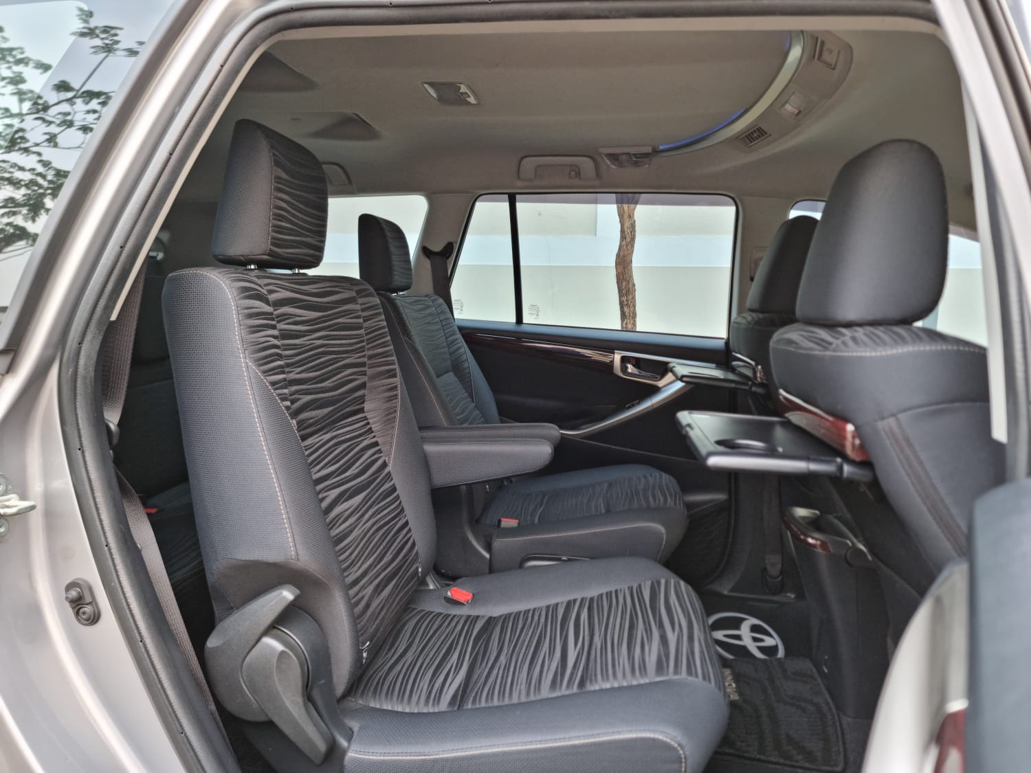 2016 Toyota Kijang Innova 2016 Toyota Kijang Innova