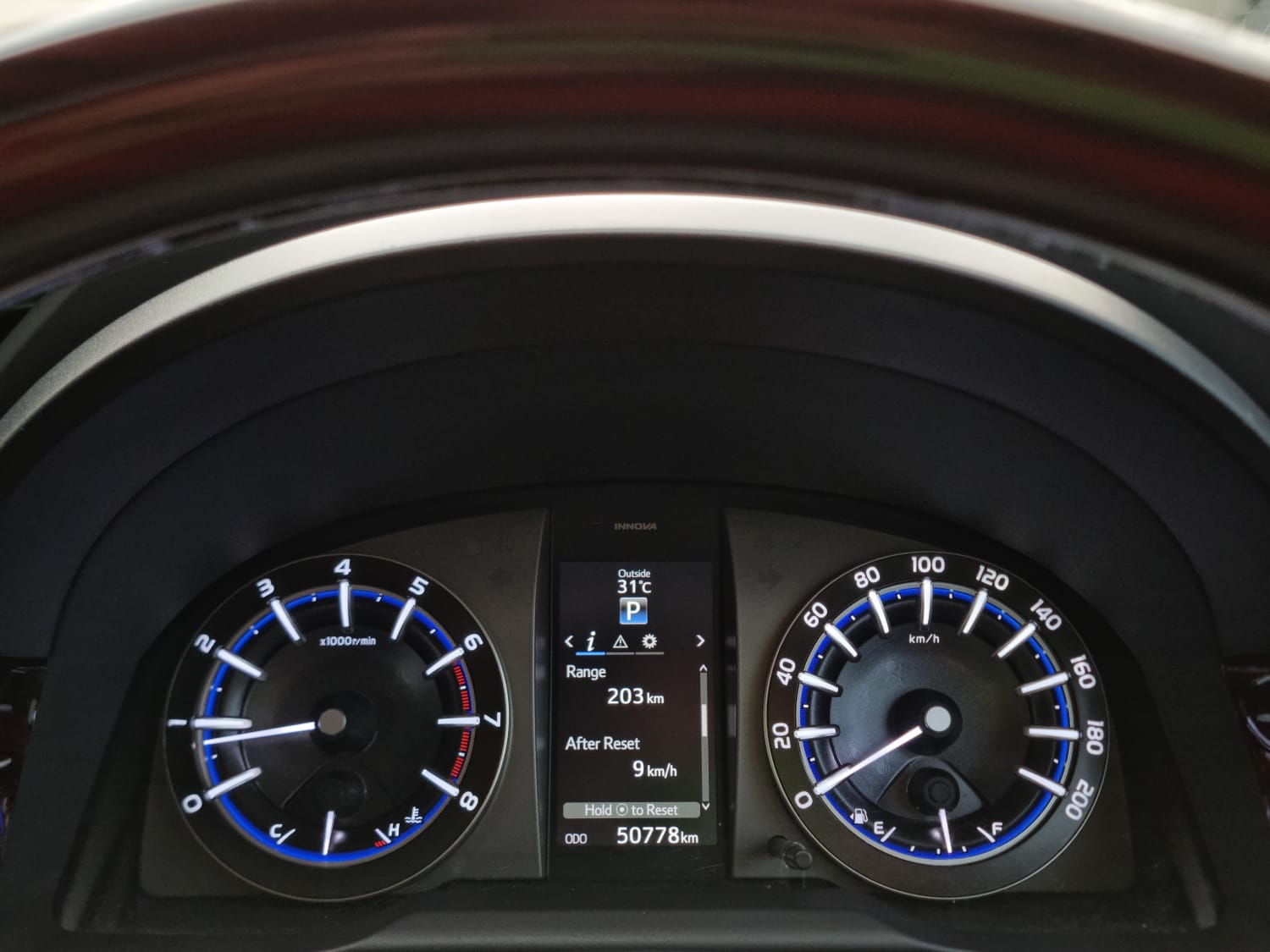 2016 Toyota Kijang Innova 2016 Toyota Kijang Innova