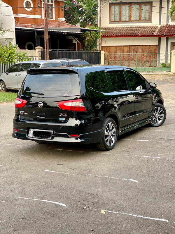 2015 Nissan Grand Livina 2015 Nissan Grand Livina