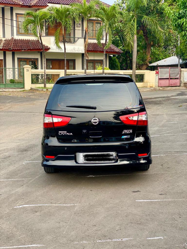 2015 Nissan Grand Livina 2015 Nissan Grand Livina