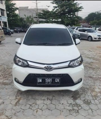 Second Hand 2017 Toyota Avanza Veloz Second Hand 2017 Toyota Avanza Veloz