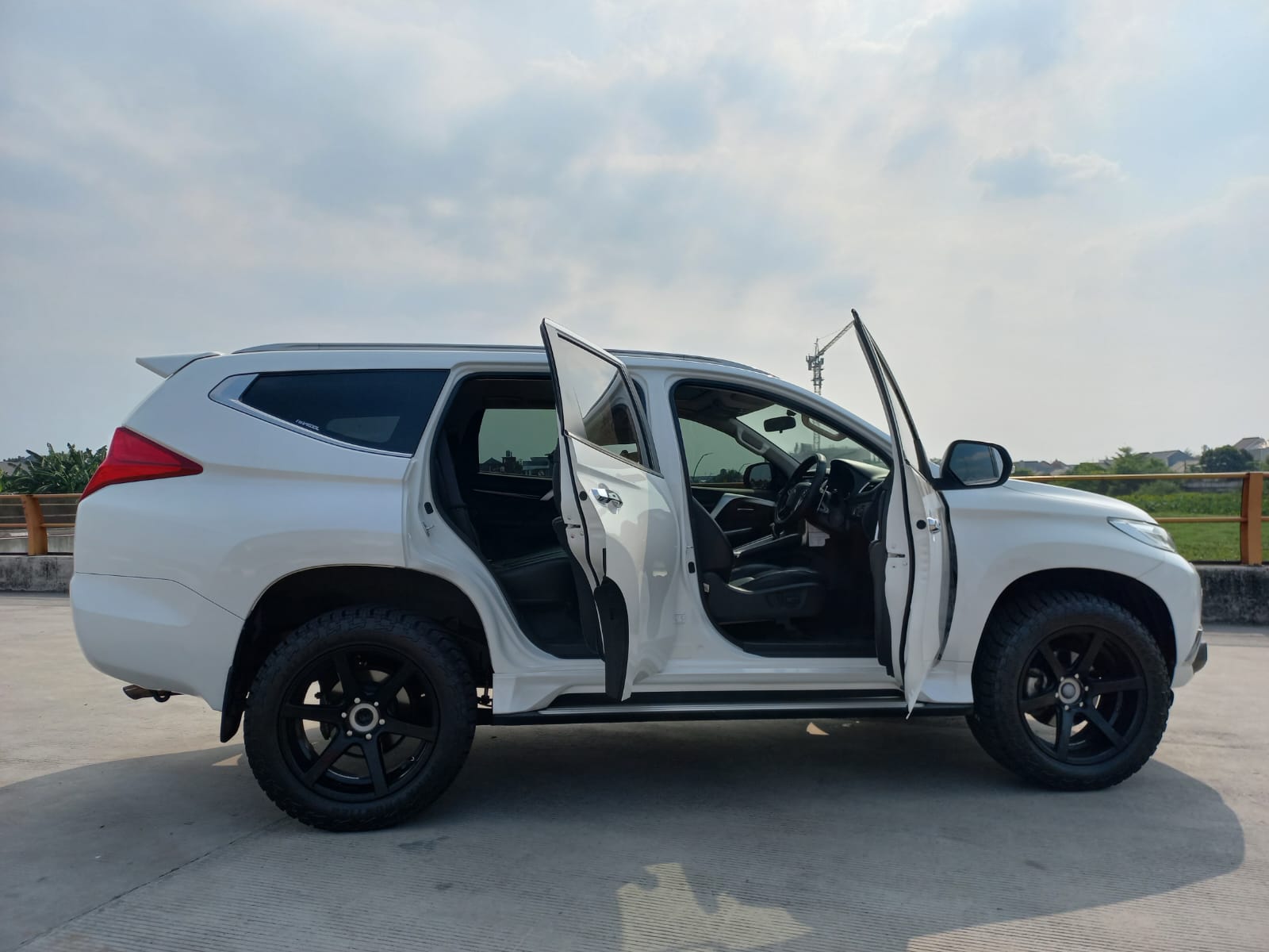 2020 Mitsubishi Pajero Sport 2020 Mitsubishi Pajero Sport