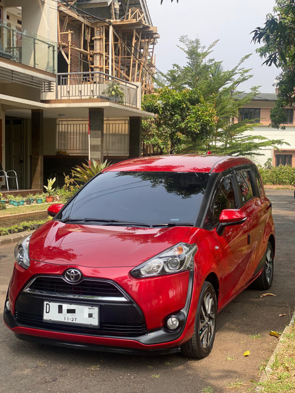 2017 Toyota Sienta 2017 Toyota Sienta