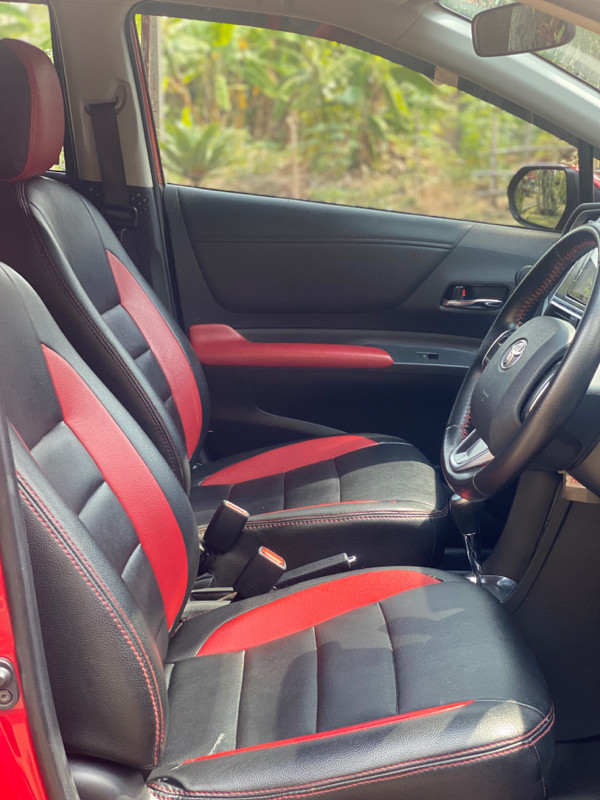 2017 Toyota Sienta 2017 Toyota Sienta