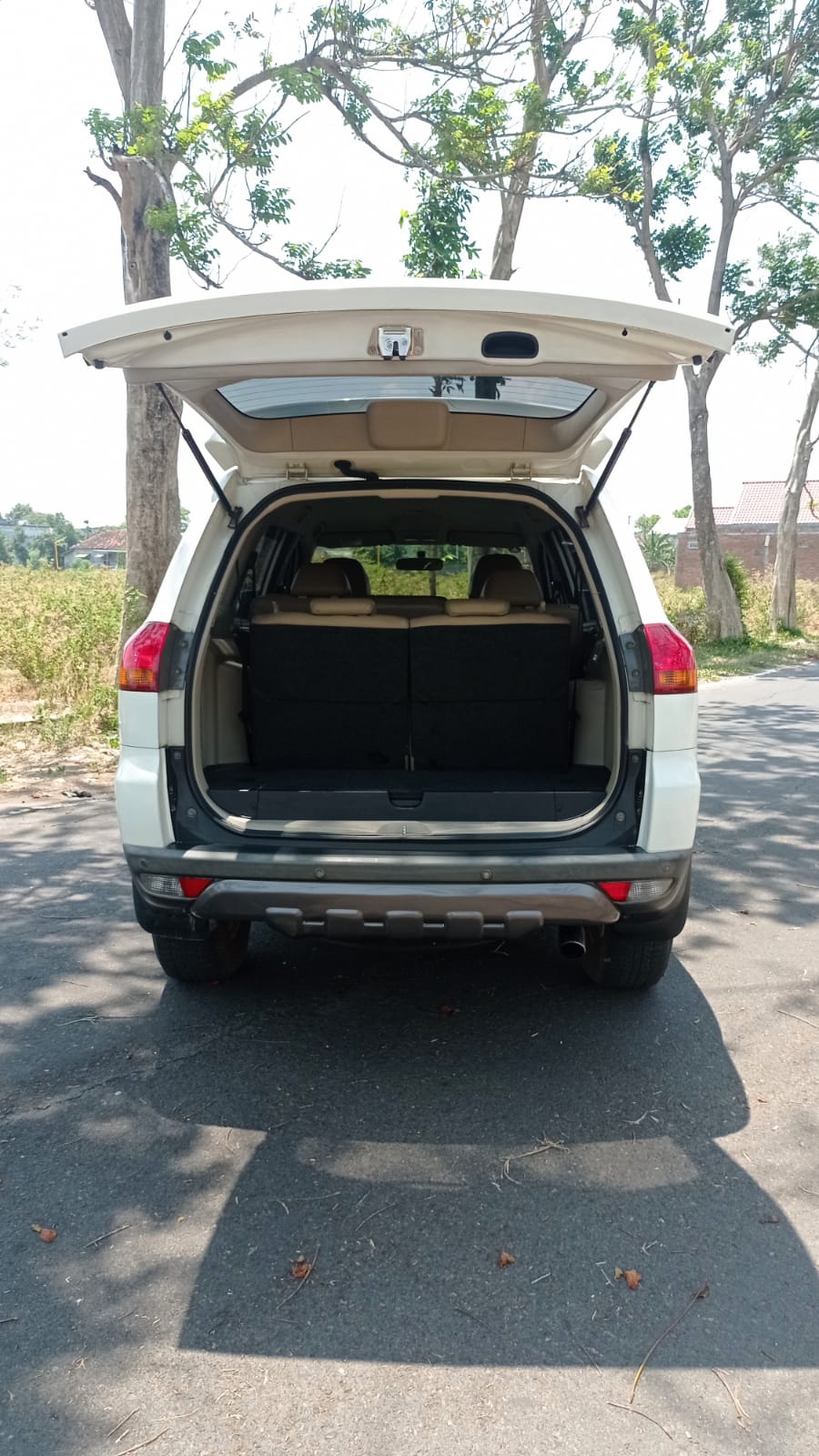 2011 Mitsubishi Pajero Sport  2011 Mitsubishi Pajero Sport