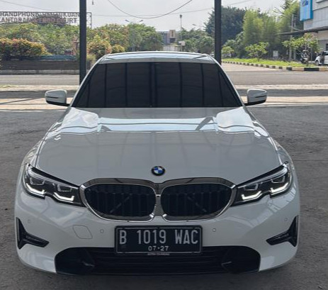 Second Hand 2022 BMW 3 Series Sedan Second Hand 2022 BMW 3 Series Sedan