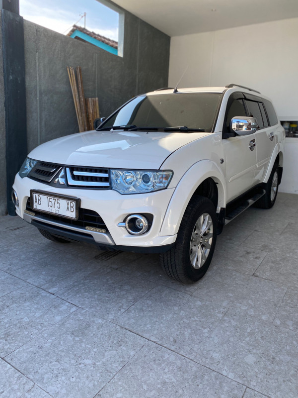 2013 Mitsubishi Pajero Sport  2013 Mitsubishi Pajero Sport