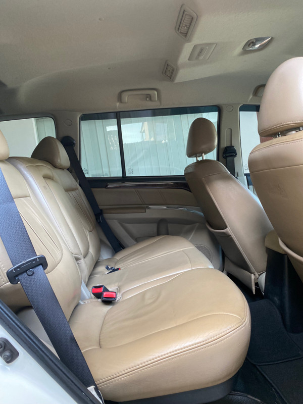 2013 Mitsubishi Pajero Sport  2013 Mitsubishi Pajero Sport