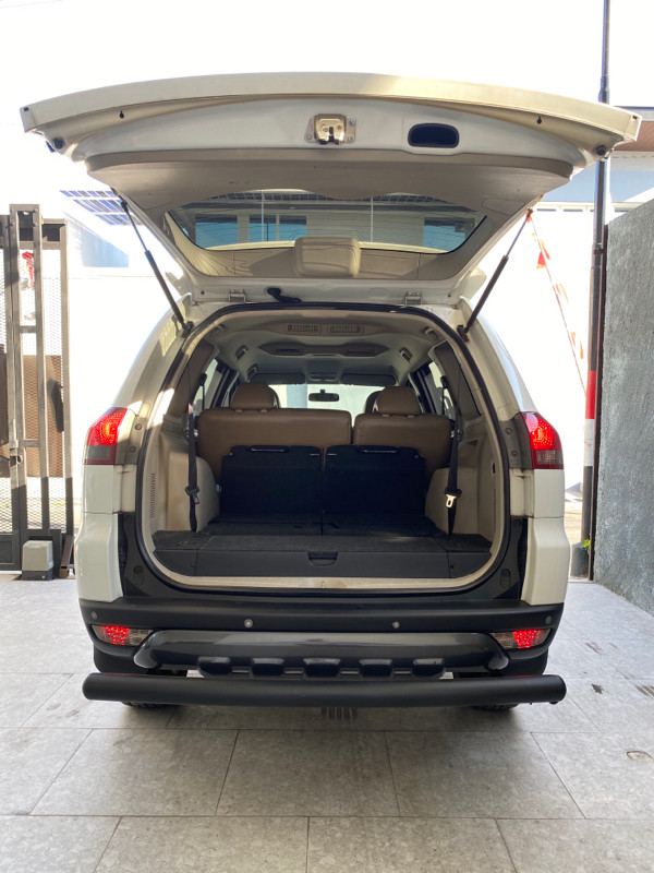 2013 Mitsubishi Pajero Sport  2013 Mitsubishi Pajero Sport