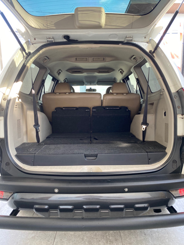 2013 Mitsubishi Pajero Sport  2013 Mitsubishi Pajero Sport