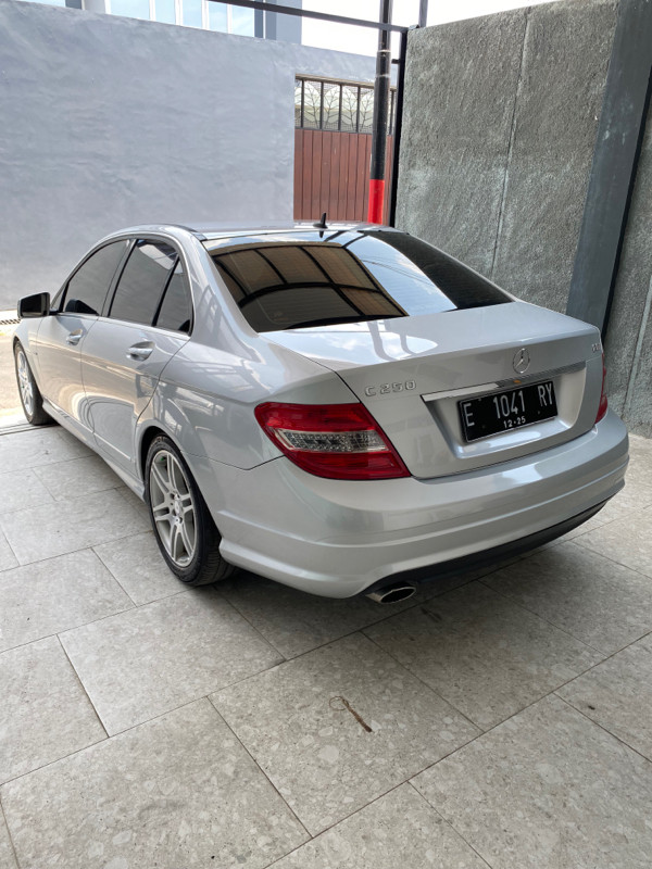 2010 Mercedes Benz C-Class 2010 Mercedes Benz C-Class