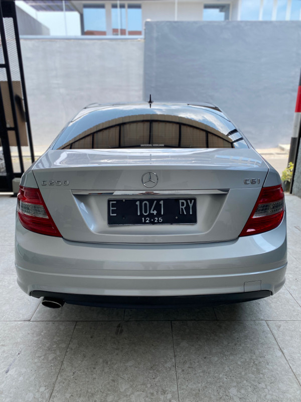 2010 Mercedes Benz C-Class 2010 Mercedes Benz C-Class