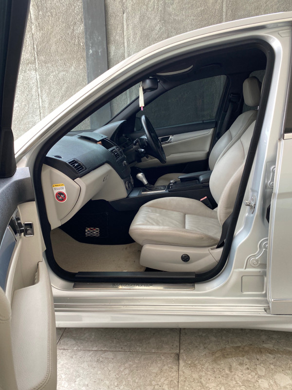 2010 Mercedes Benz C-Class 2010 Mercedes Benz C-Class