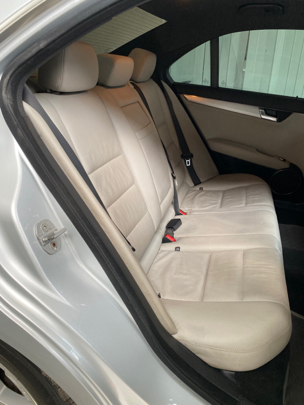 2010 Mercedes Benz C-Class 2010 Mercedes Benz C-Class