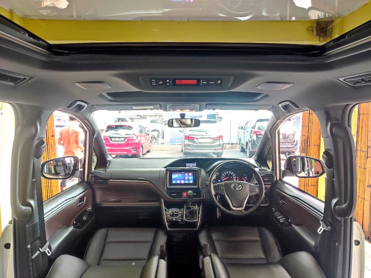 2018 Toyota Voxy 2018 Toyota Voxy