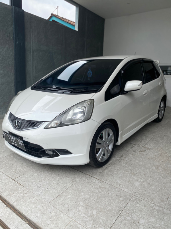 2011 Honda Jazz 2011 Honda Jazz