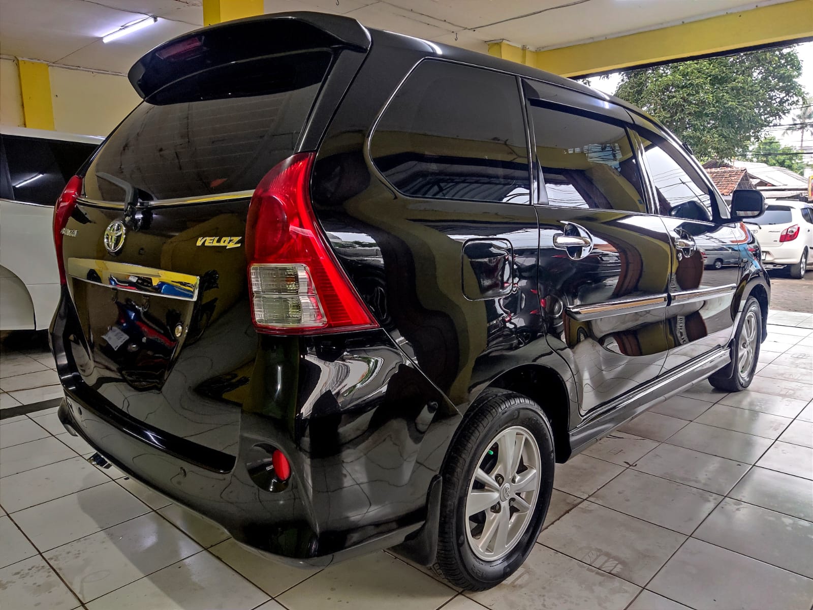 2014 Toyota Avanza Veloz 2014 Toyota Avanza Veloz