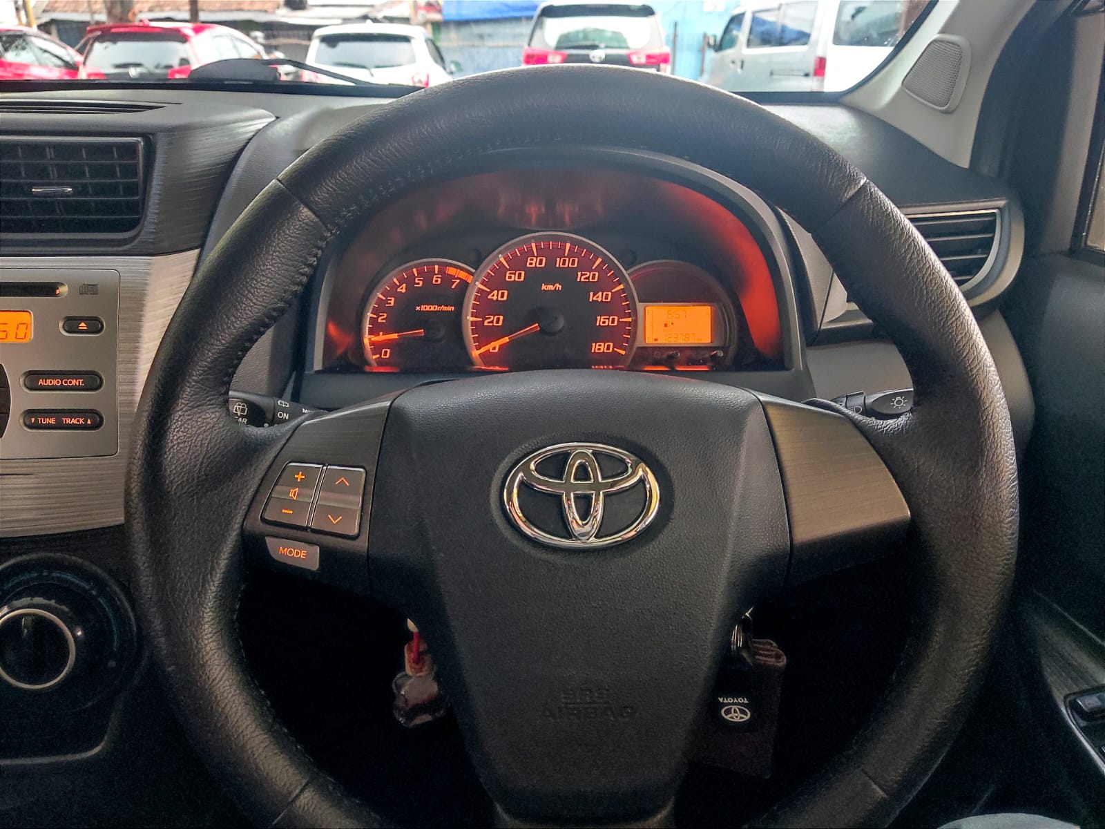 2014 Toyota Avanza Veloz 2014 Toyota Avanza Veloz