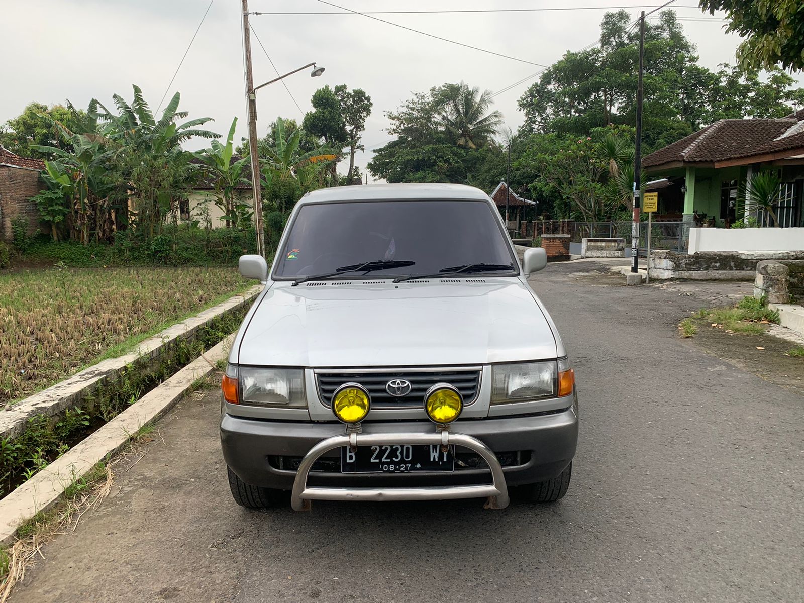 1997 Toyota Kijang  1.8L LGX 1997 Toyota Kijang  1.8L LGX