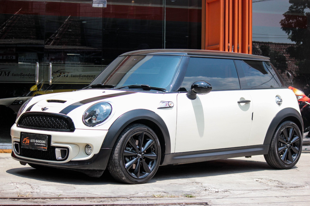 2012 MINI Cooper S 2012 MINI Cooper S