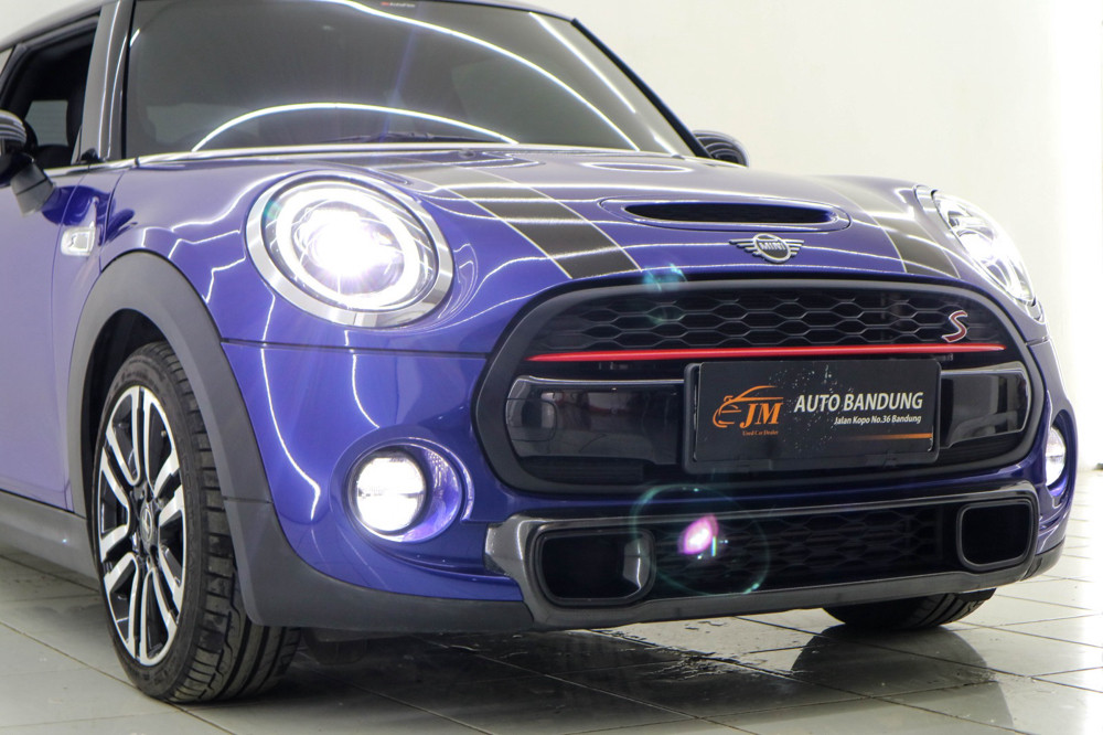 2019 MINI Cooper S 2019 MINI Cooper S