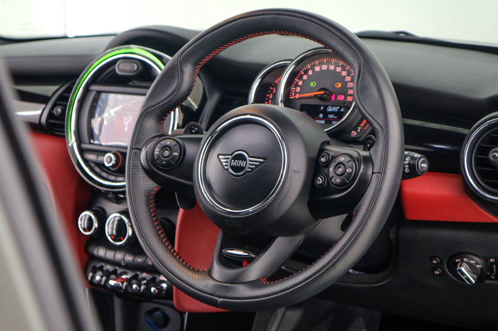2019 MINI Cooper S 2019 MINI Cooper S