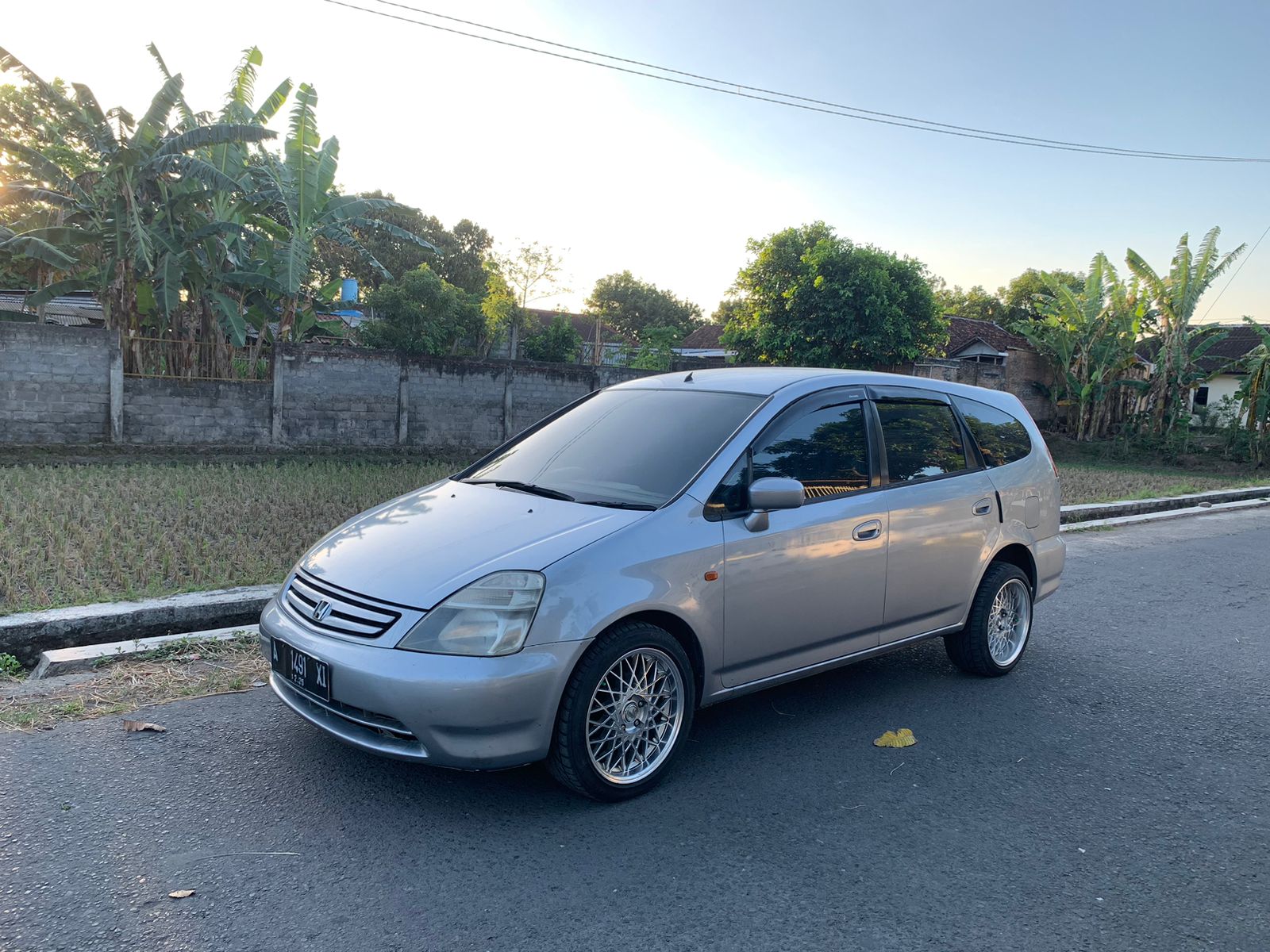 2003 Honda Stream VTEC 1.7L MT Bekas 2003 Honda Stream VTEC 1.7L MT Bekas