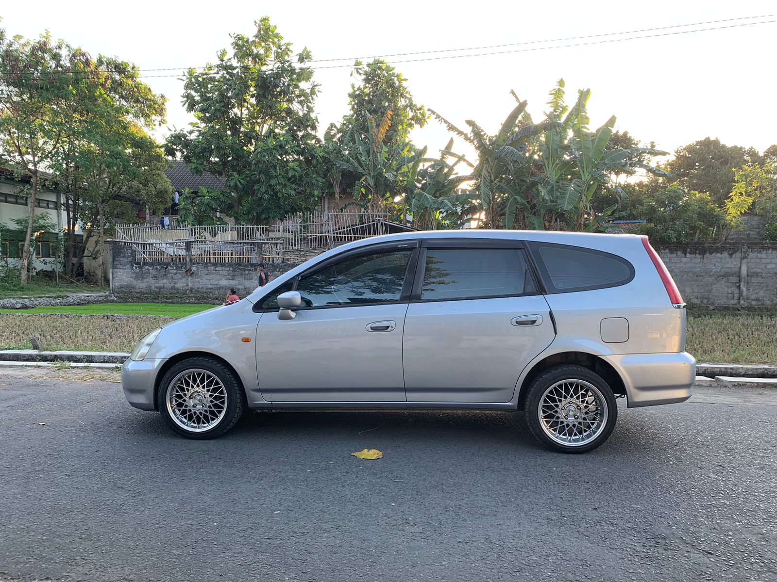 2003 Honda Stream VTEC 1.7L MT 2003 Honda Stream VTEC 1.7L MT