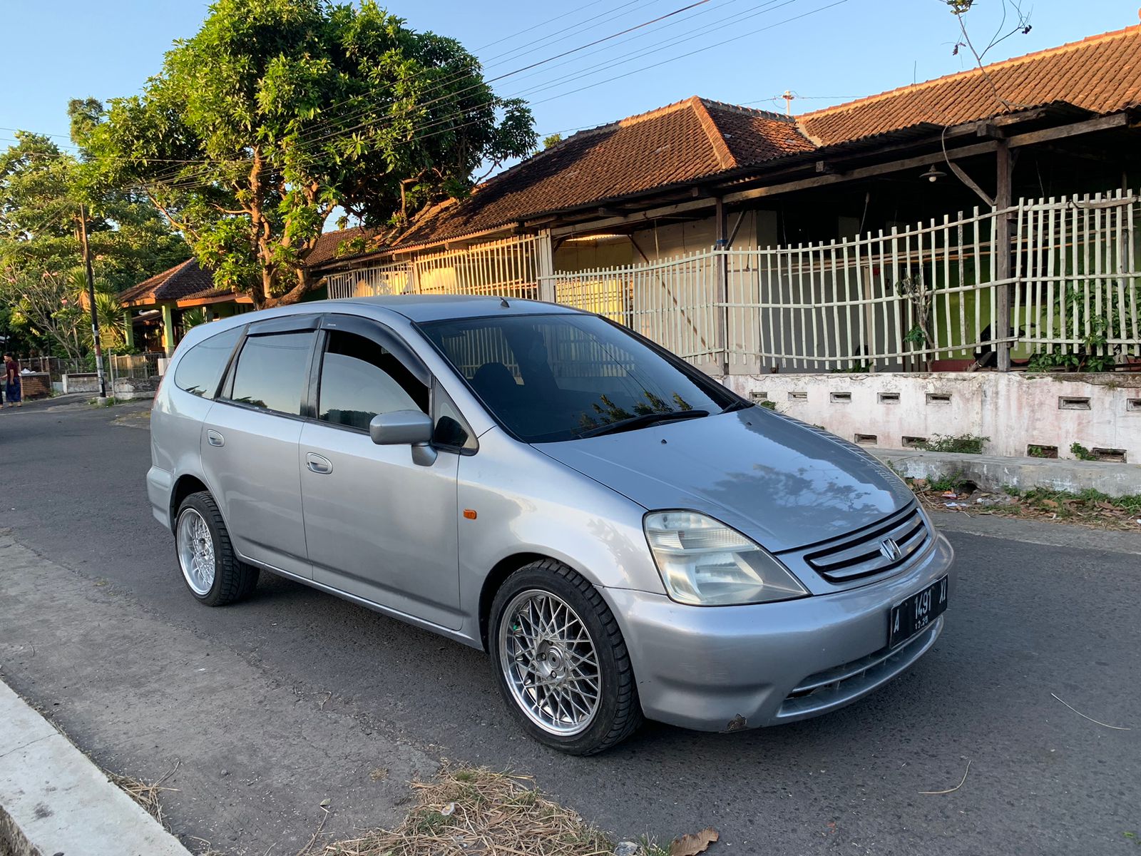 2003 Honda Stream VTEC 1.7L MT 2003 Honda Stream VTEC 1.7L MT