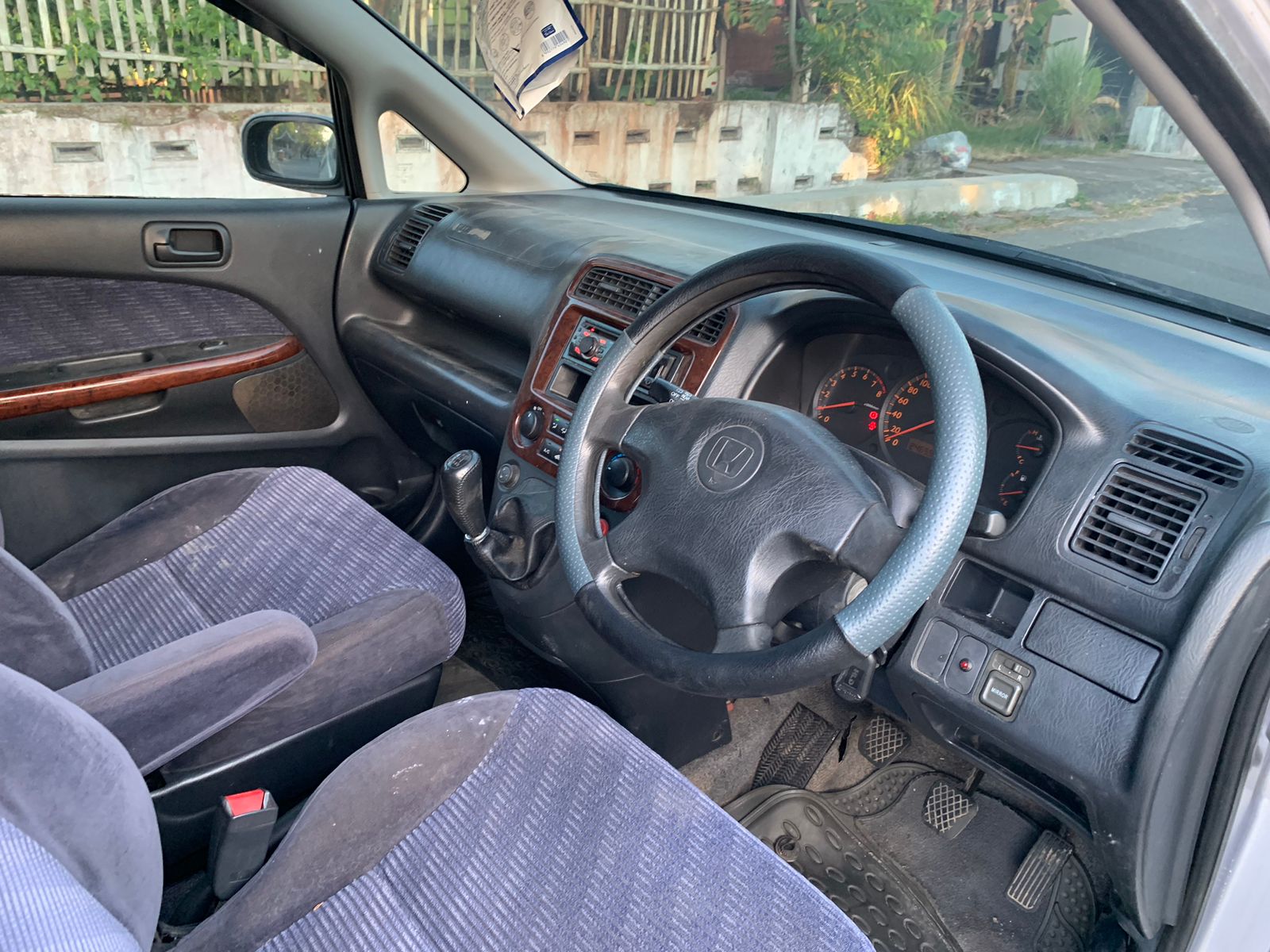 2003 Honda Stream VTEC 1.7L MT 2003 Honda Stream VTEC 1.7L MT