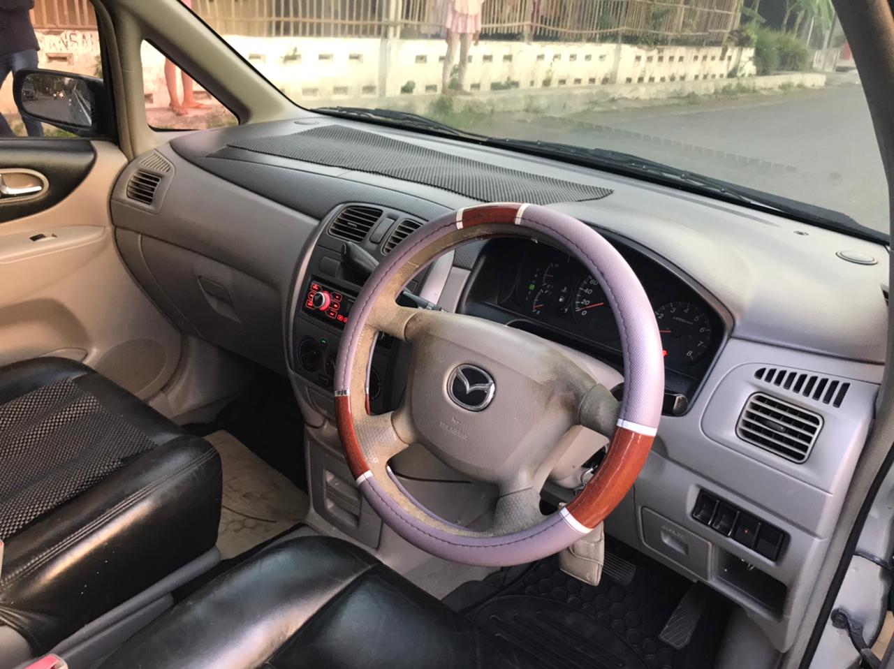 2002 Mazda Premacy 1.8L 2002 Mazda Premacy 1.8L