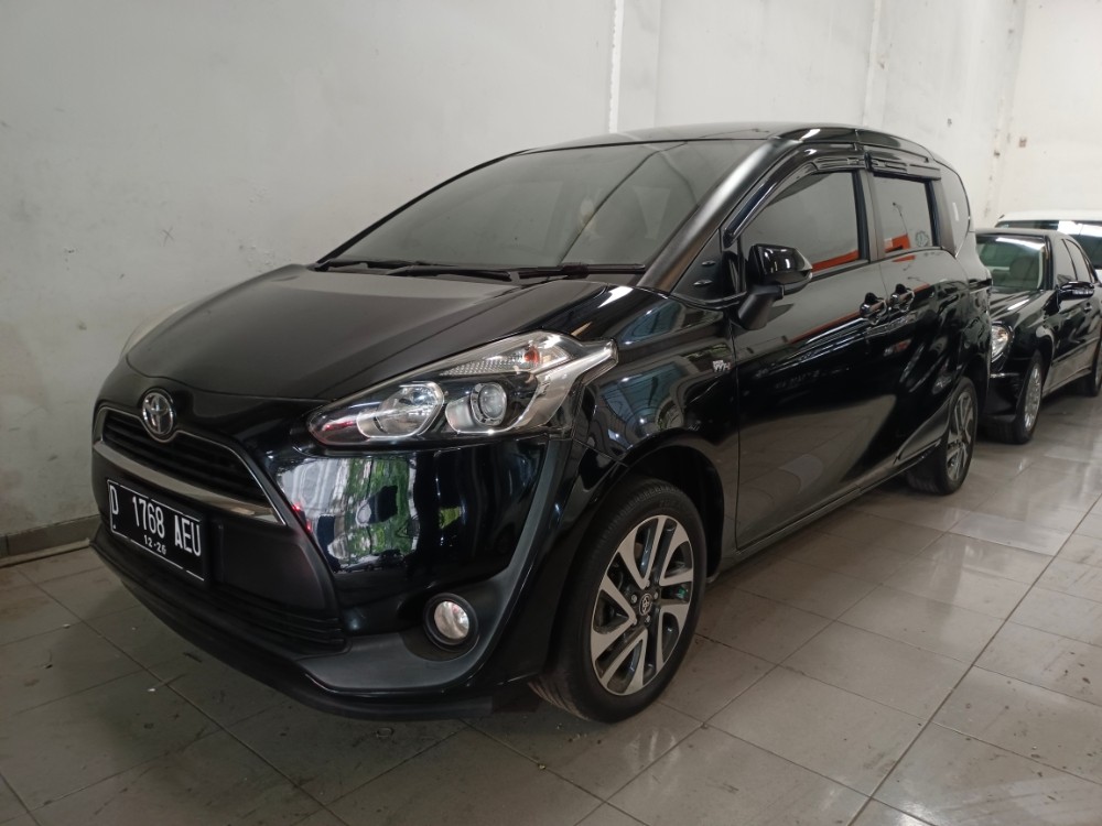 2016 Toyota Sienta