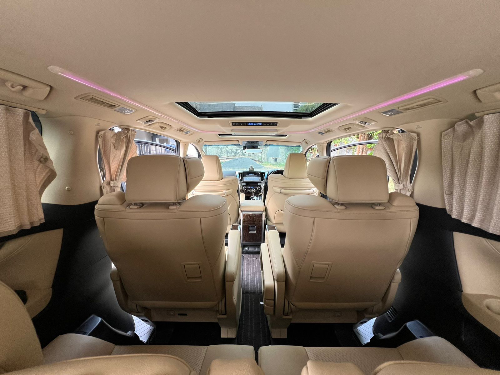 2022 Toyota Alphard 2022 Toyota Alphard