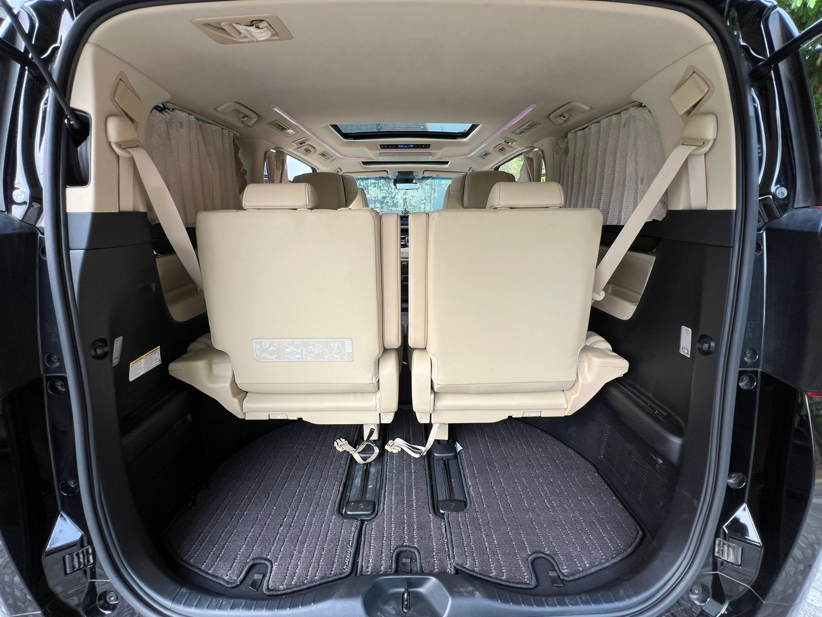 2022 Toyota Alphard 2022 Toyota Alphard