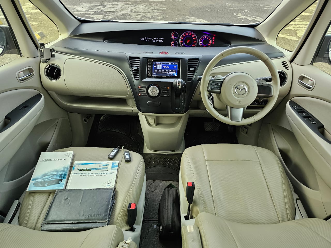 2015 Mazda Biante 2015 Mazda Biante