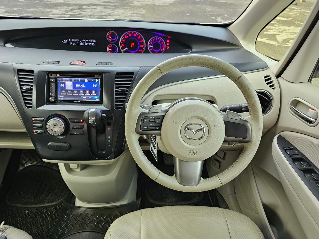 2015 Mazda Biante 2015 Mazda Biante