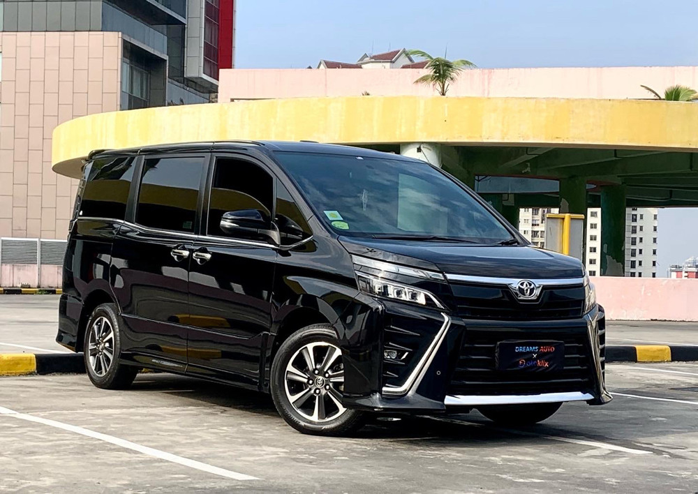 2018 Toyota Voxy Bekas 2018 Toyota Voxy Bekas