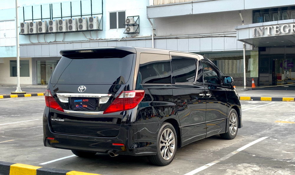 2010 Toyota Alphard 2010 Toyota Alphard