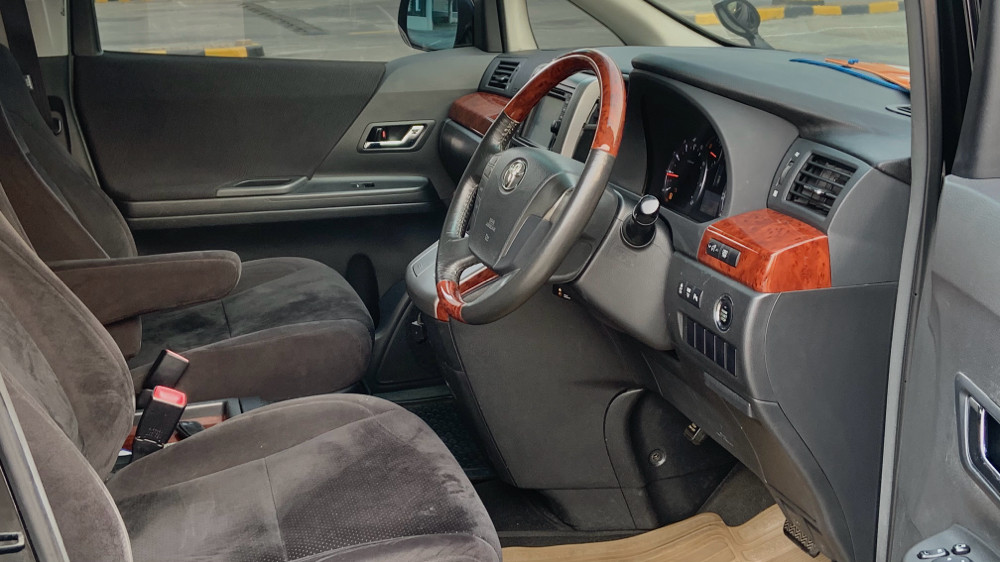 2010 Toyota Alphard 2010 Toyota Alphard