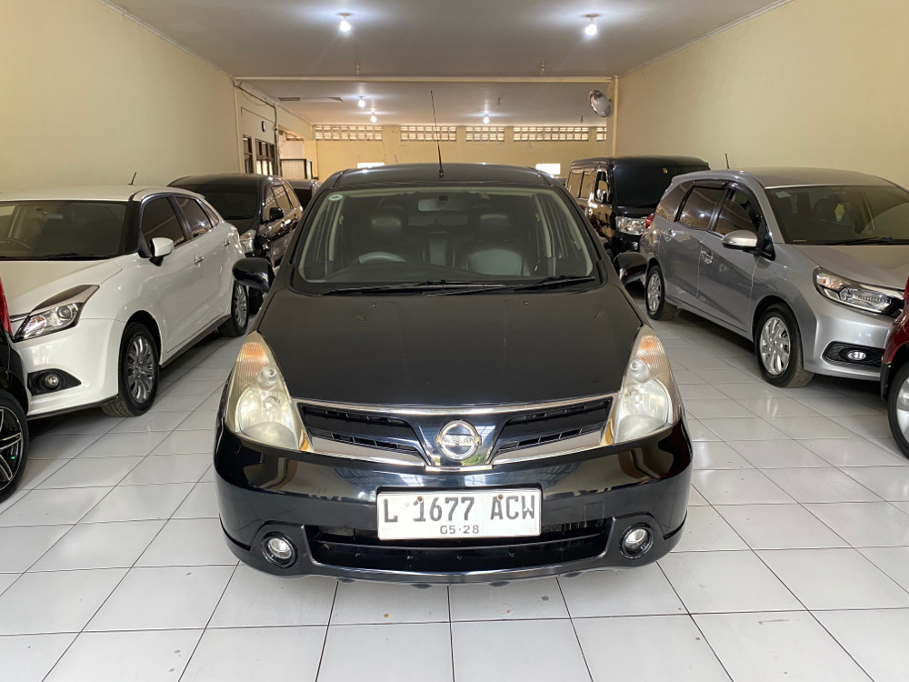 2011 Nissan Grand Livina Bekas 2011 Nissan Grand Livina Bekas