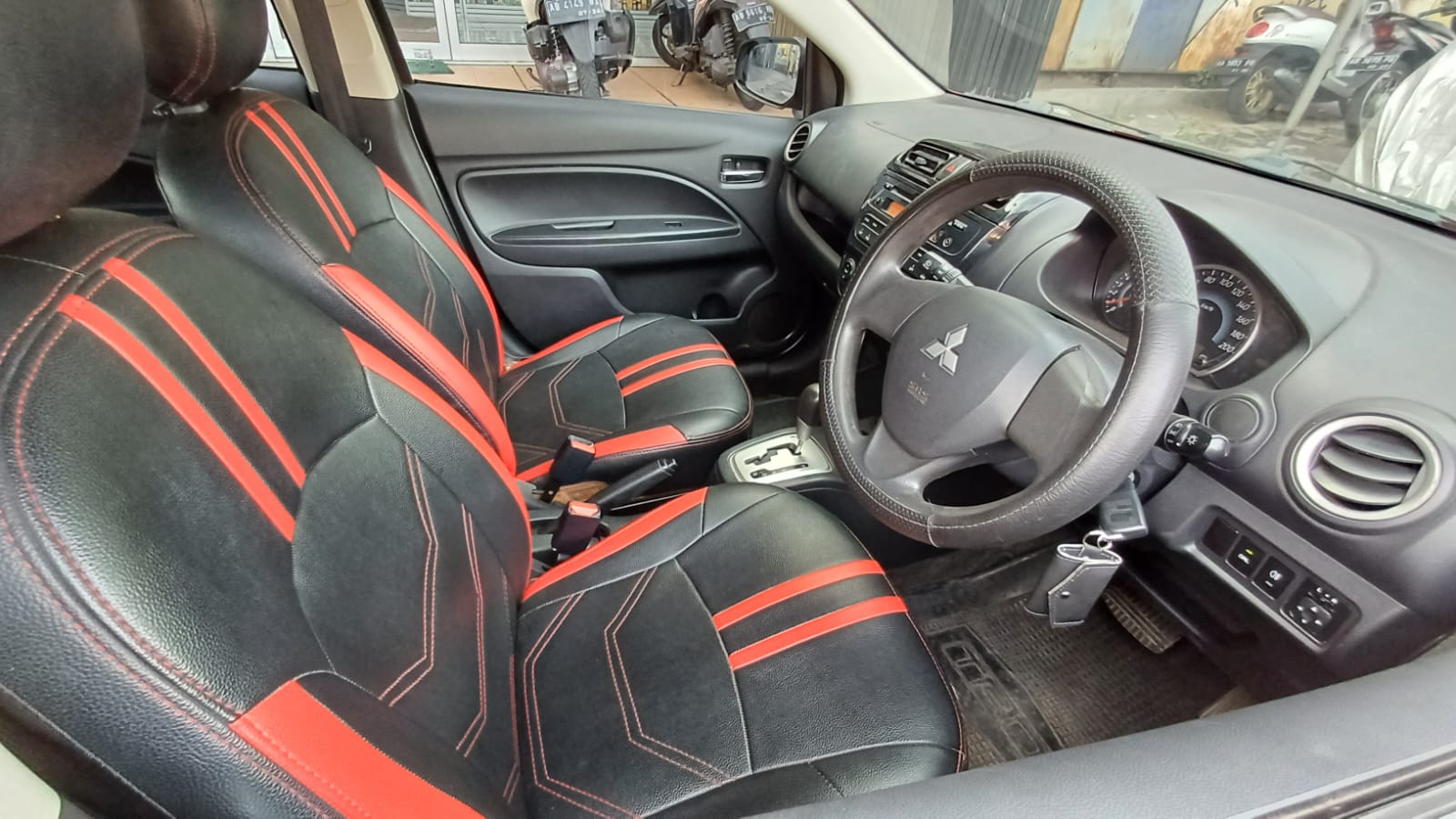 2014 Mitsubishi Mirage  GLS SPORT A/T 2014 Mitsubishi Mirage  GLS SPORT A/T