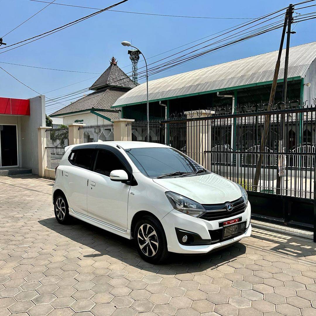 2017 Daihatsu Ayla 2017 Daihatsu Ayla
