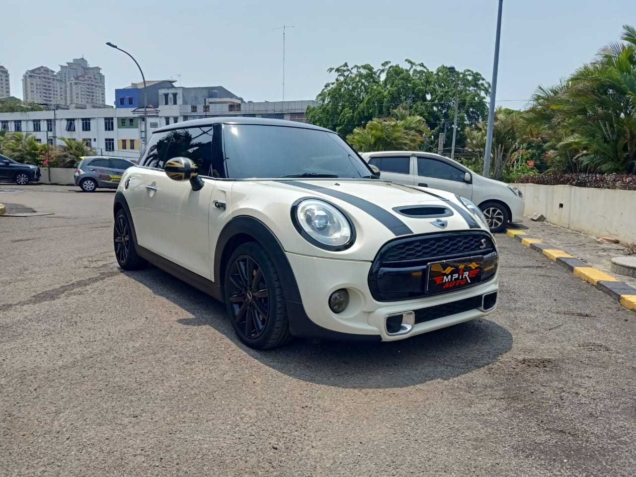 2015 MINI Cooper S Bekas 2015 MINI Cooper S Bekas