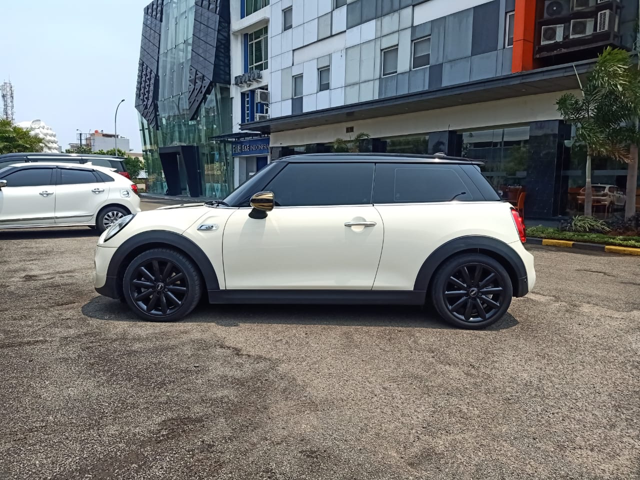 2015 MINI Cooper S 2015 MINI Cooper S